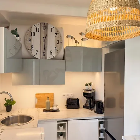 A 1 Min De La Piscine, Clim, Wifi - 111 Apartman *