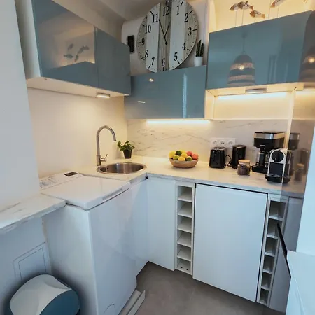 A 1 Min De La Piscine, Clim, Wifi - 111 Apartman *